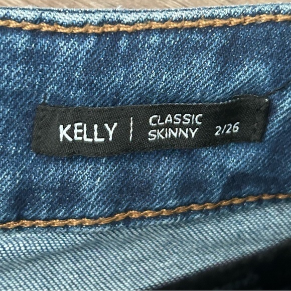 TAHARI KELLY Classic Skinny Blue Jeans Women Size 2/26 - Picture 4 of 10